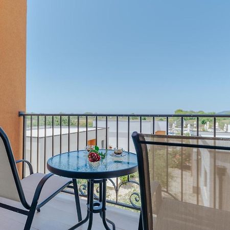 Imperial Resort Улцинь Экстерьер фото