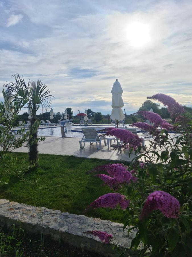 Imperial Resort Улцинь Экстерьер фото